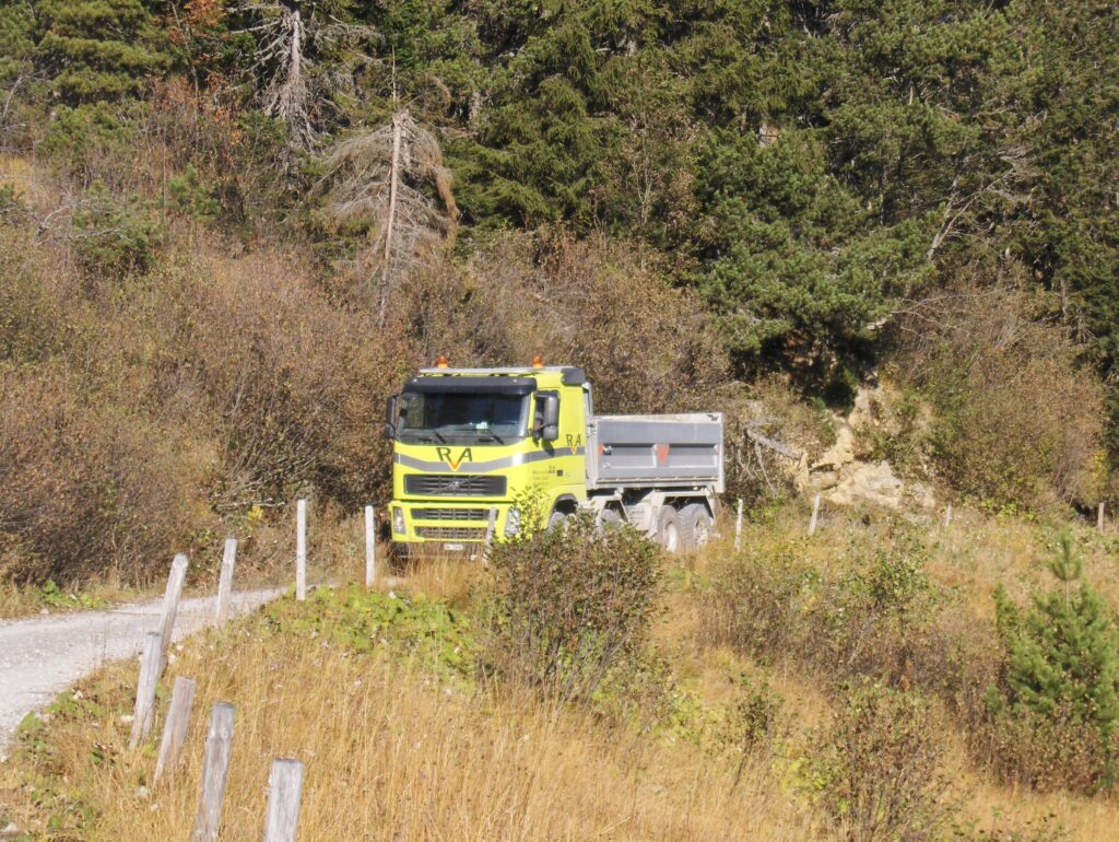 LW-Volvo04